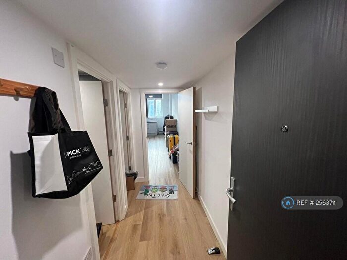 1 Bedroom Flat To Rent In Metro Lofts, West Bromwich, B70