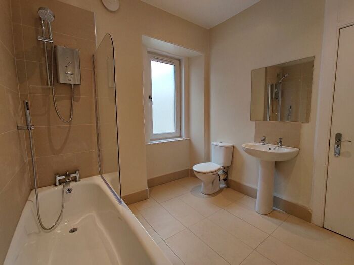 1 Bedroom Flat To Rent In Fountainbridge, Edinburgh, EH3