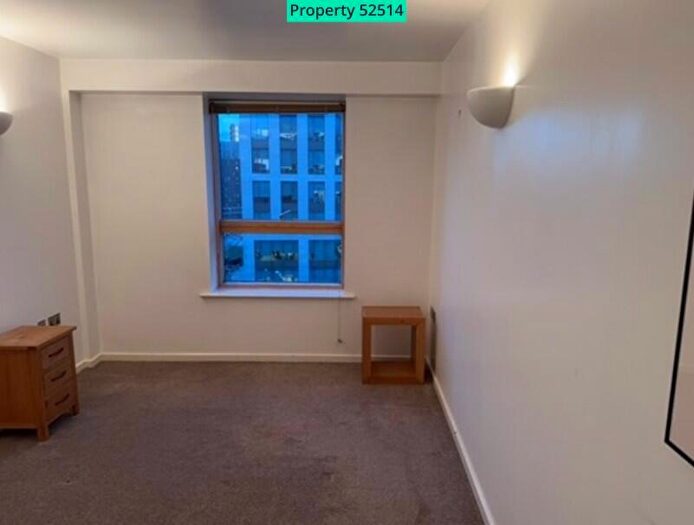 2 Bedroom Apartment To Rent In Whitehall Waterfront, Riverside Way, Leeds, LS1
