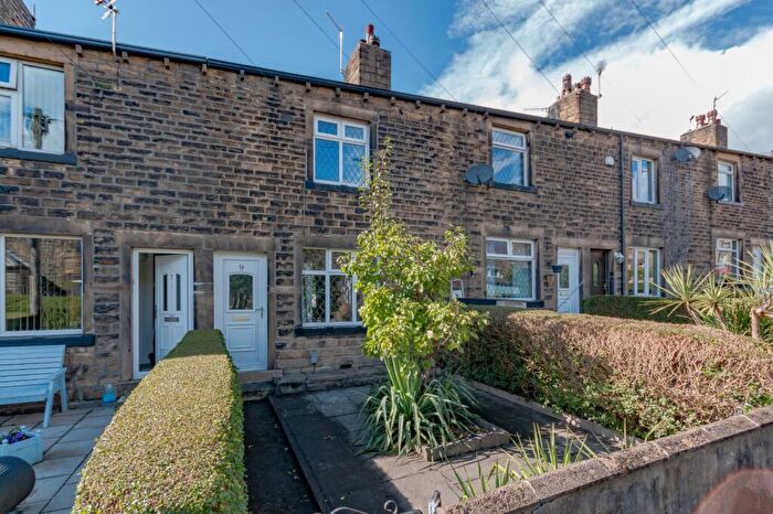 2 Bedroom House For Sale In Compeigne Avenue, Riddlesden, Keighley, West Yorkshire, BD21