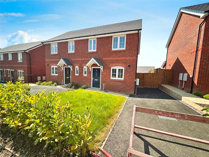 3 Bedroom Semi-Detached House To Rent In Butterworth Road, Sutton-in-Ashfield, Nottinghamshire, NG17