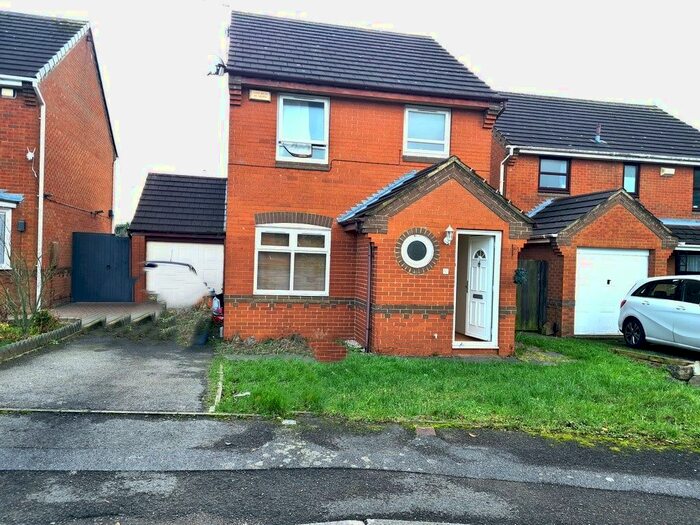 3 Bedroom Detached House To Rent In Cherrybrook Close, Leicester, LE4