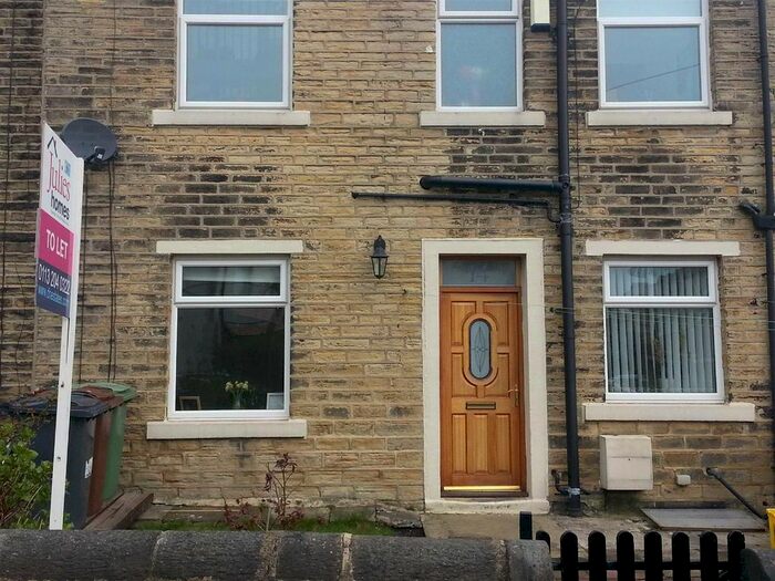 2 Bedroom Terraced House To Rent In West View, New Street, Farsley, Pudsey LS28