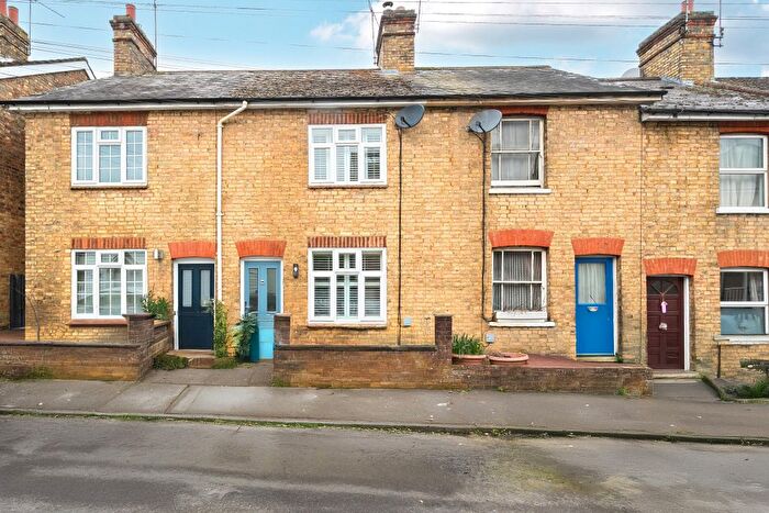 2 Bedroom Terraced House For Sale In Cobden Road, Sevenoaks, TN13