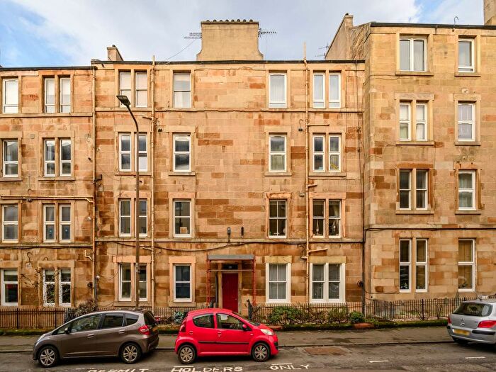 1 Bedroom Flat To Rent In Caledonian Crescent, Dalry, Edinburgh, EH11