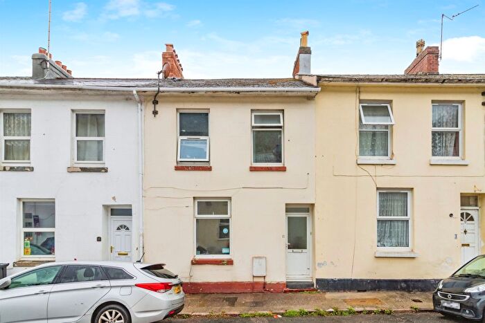 3 Bedroom Maisonette For Sale In Parkfield Road, Torquay, TQ1