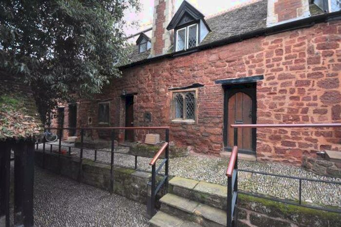 2 Bedroom Terraced House To Rent In Magdalen Street, Exeter, EX2