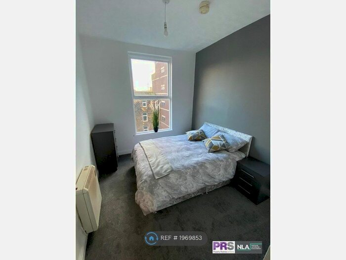 2 Bedroom Flat To Rent In Manchester Road, Burnley, BB11
