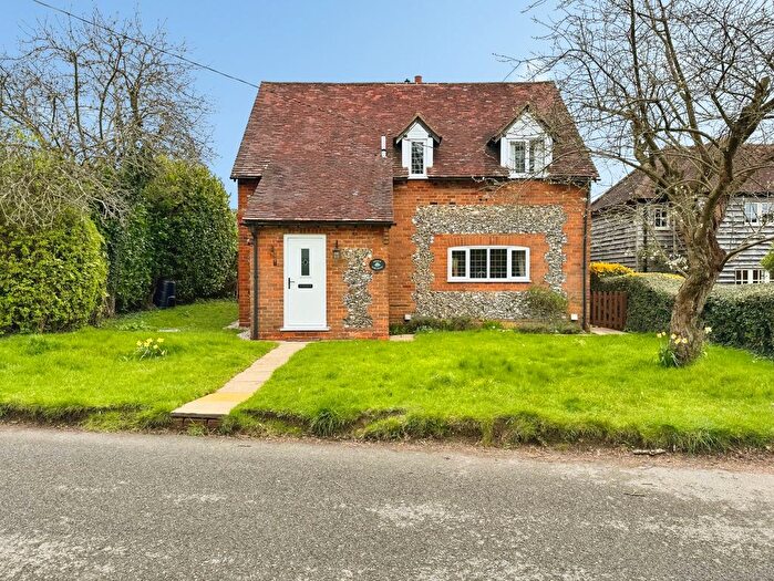 4 Bedroom Cottage For Sale In Studridge Lane, Speen, Princes Risborough, HP27