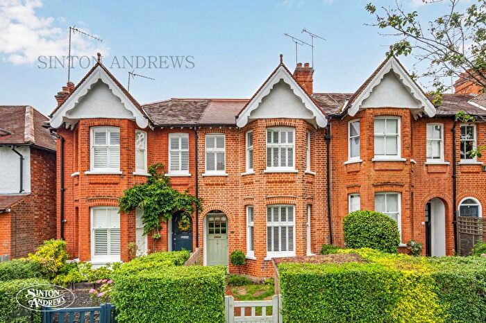 4 Bedroom Terraced House For Sale In Brunner Road, Ealing, W5