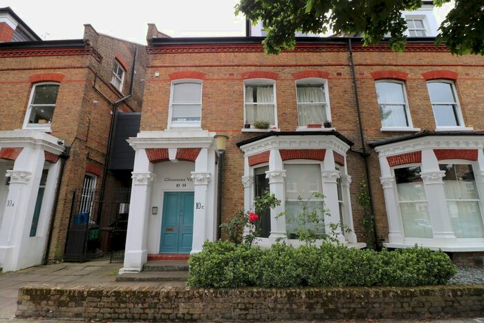 2 Bedroom Flat To Rent In Gloucester Drive, London, N4