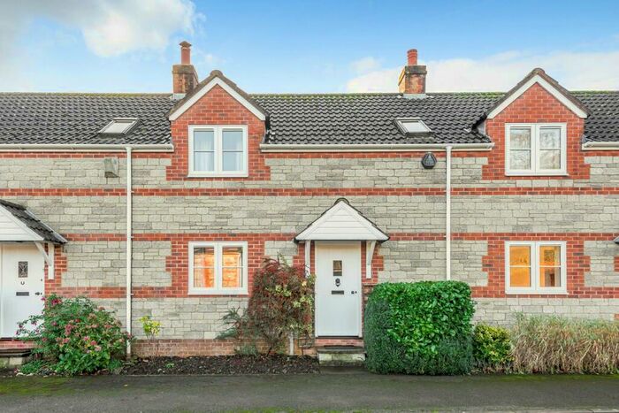 2 Bedroom Cottage For Sale In Longbridge Deverill, Warminster, BA12