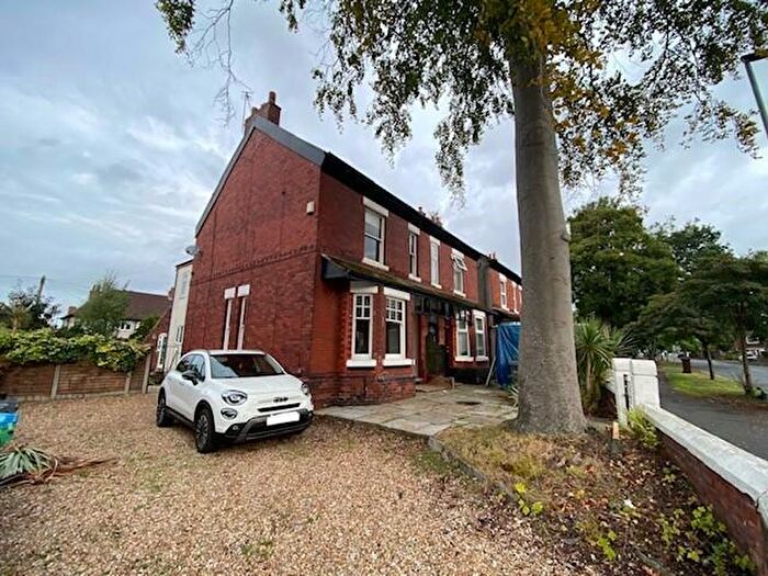 4 Bedroom House To Rent In Burnage Lane, Burnage, Manchester, M19