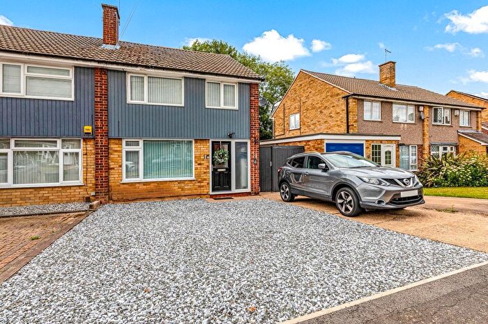 3 Bedroom Semi-Detached House For Sale In Beechwood Avenue, Leicester Forest East, Leicester, LE3
