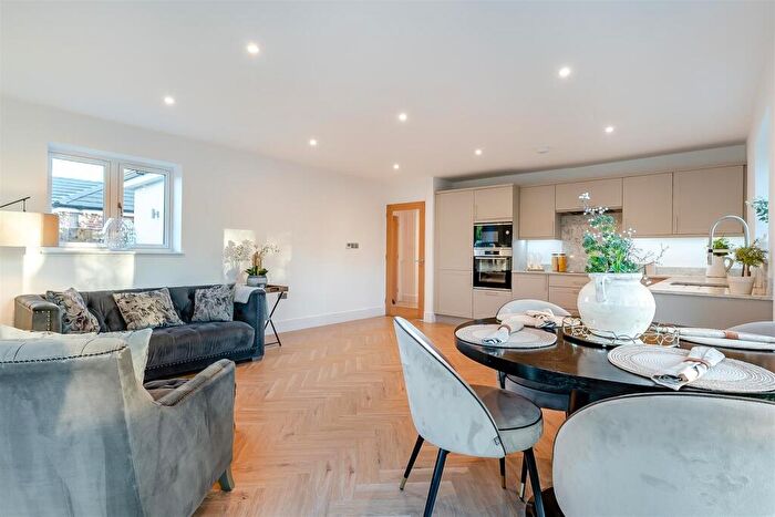 3 Bedroom Detached Bungalow For Sale In New Home - High Specification, CV22