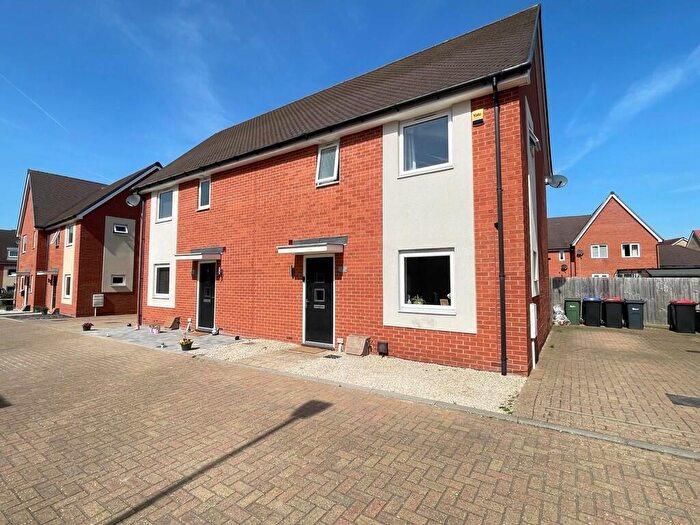 2 Bedroom Semi Detached House For Sale In Brown Close, Witham, CM8