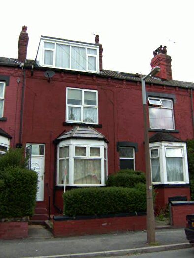 1 Bedroom Flat To Rent In Nowell View, Leeds, West Yorkshire, LS9