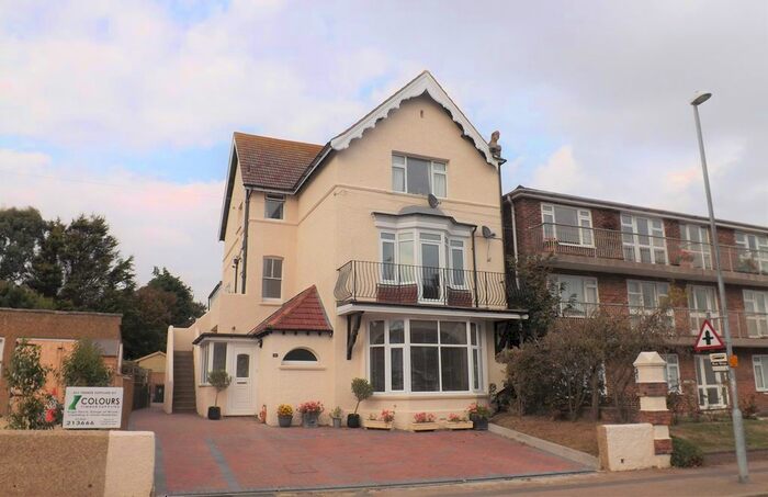 2 Bedroom Flat To Rent In Magdalen Road, Bexhill-On-Sea, TN40