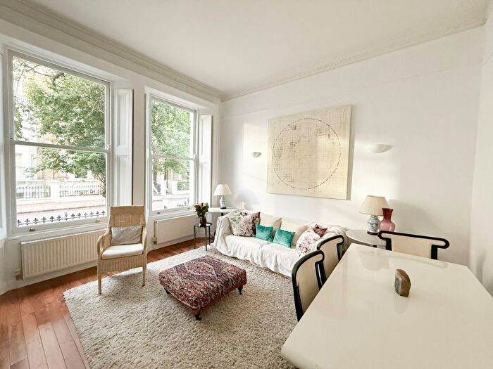 1 Bedroom Flat To Rent In Redcliffe Gardens, SW10