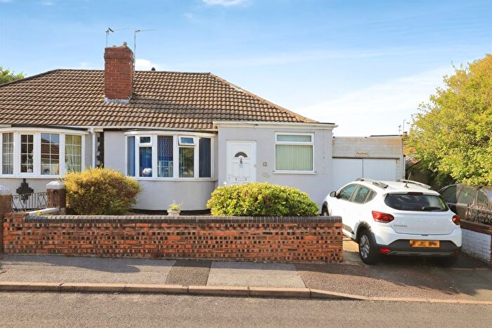 3 Bedroom Semi-Detached Bungalow For Sale In Moorcroft, Bilston, WV14