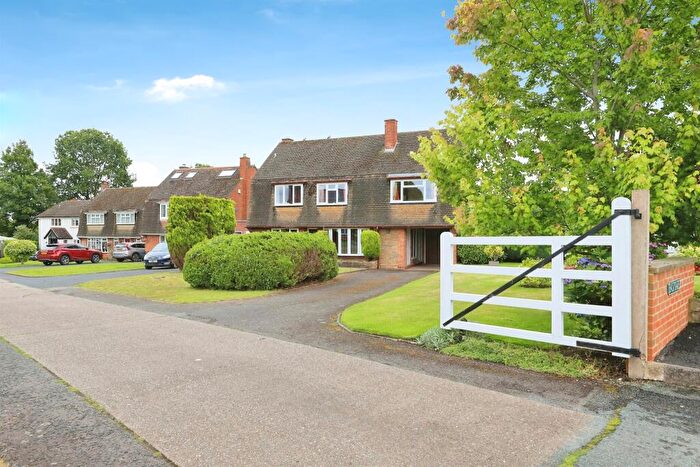 5 Bedroom Detached House For Sale In East Gate, Crestwood Park Brewood, Stafford, ST19