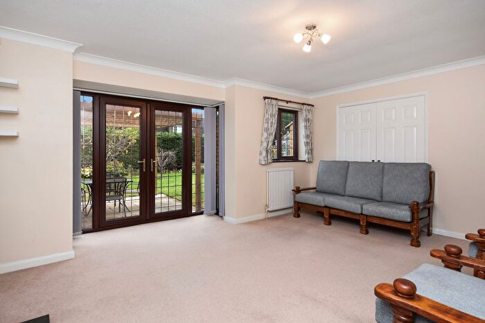 4 Bedroom Detached House For Sale In Swallowcliffe, Bournes Green Catchment, Shoeburyness, Essex, SS3