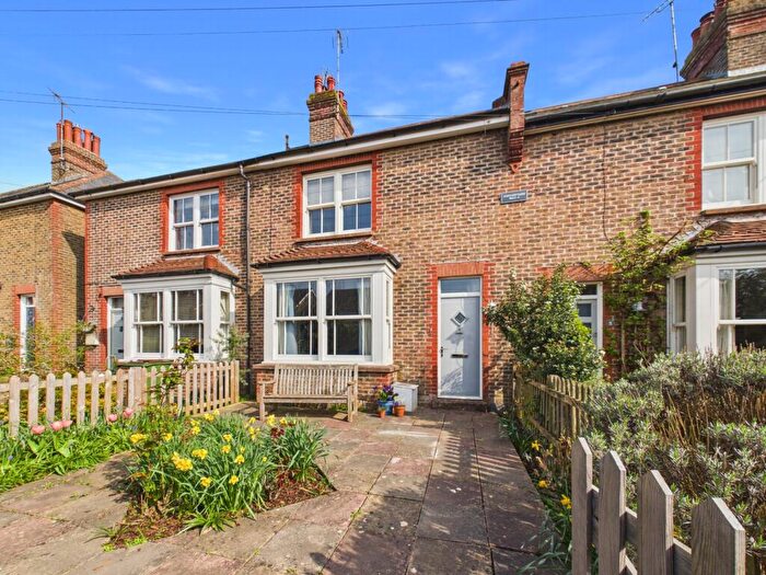 2 Bedroom House For Sale In Station Road, Plumpton Green, BN7