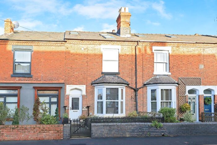 4 Bedroom Terraced House For Sale In Hurcott Road, Kidderminster, DY10