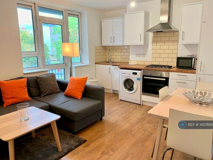 4 Bedroom Flat To Rent In Orme House, London, E8