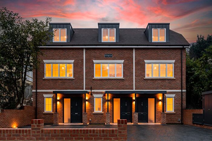 4 Bedroom End Terrace House For Sale In Croham Valley Road, South Croydon, CR2