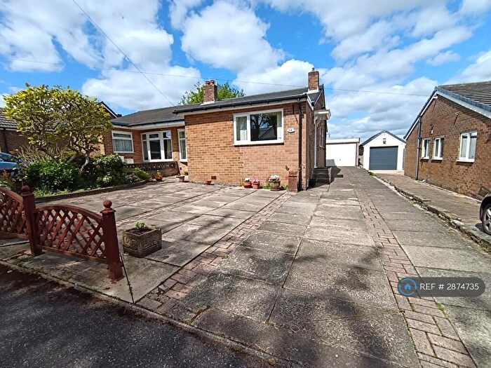 3 Bedroom Bungalow To Rent In Marten Drive, Netherton, HD4