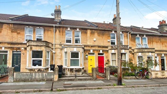 4 Bedroom Terraced House To Rent In Crandale Road, Bath, Somerset, BA2