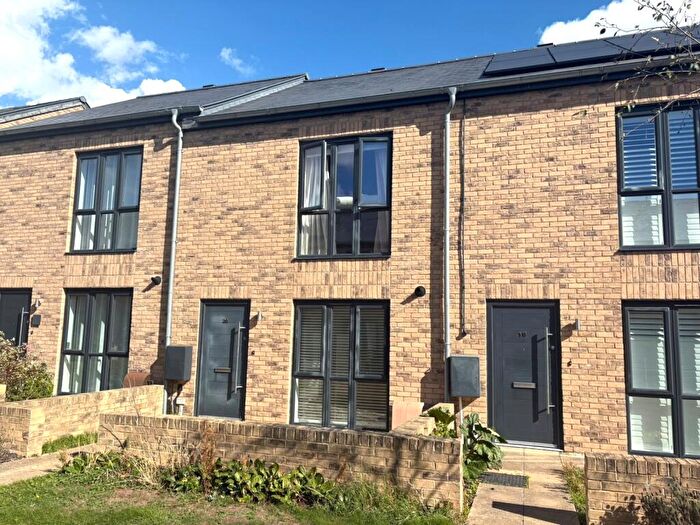 2 Bedroom Terraced House For Sale In Trevelyan Road, Swindon, SN3