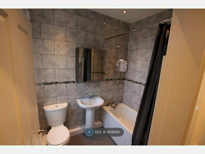 2 Bedroom Terraced House To Rent In Cheadle Avenue, Liverpool, L13