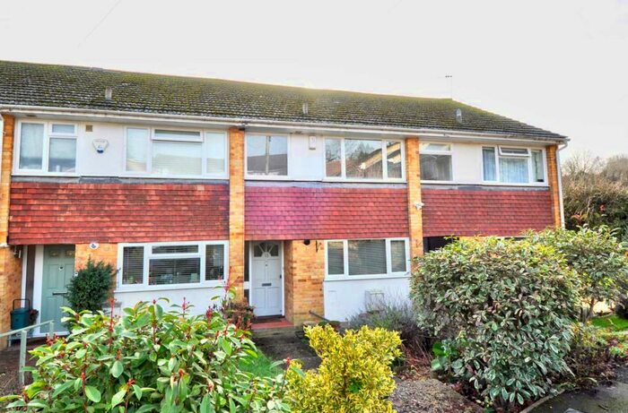 3 Bedroom Terraced House To Rent In Deanfield Road, Henley-On-Thames, RG9