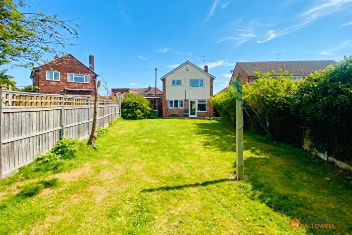 3 Bedroom Detached House For Sale In Fishpools, Braunstone Town, LE3