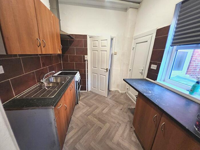2 Bedroom Flat To Rent In Rectory Road, Gateshead, NE8