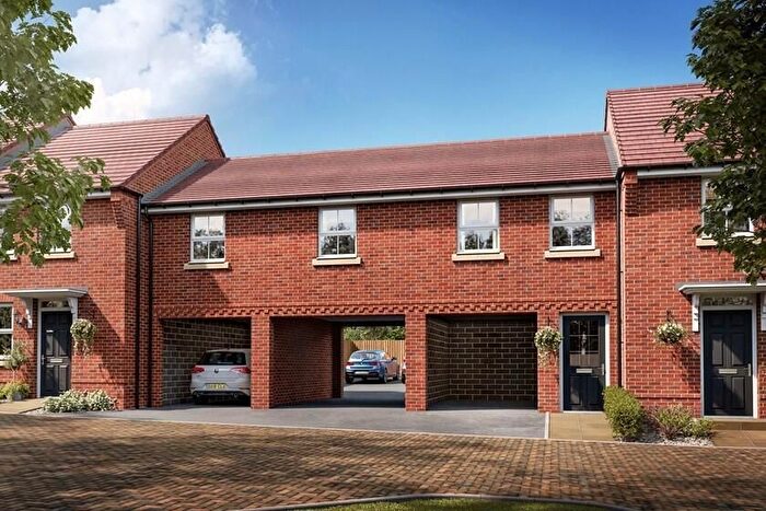 2 Bedroom Flat To Rent In Fumitory Close, Ipswich, IP1