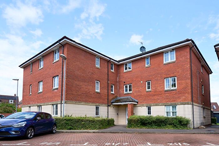 2 Bedroom Flat For Sale In Wilkie Place, Larbert, FK5