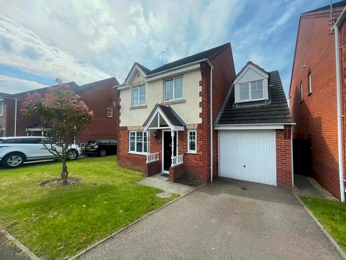 5 Bedroom Detached House To Rent In Durham Drive, West Bromwich, B71