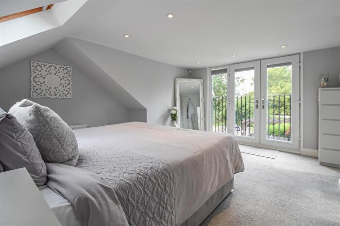 4 Bedroom Bungalow For Sale In Green Lane, Blackmore, Ingatestone, CM4