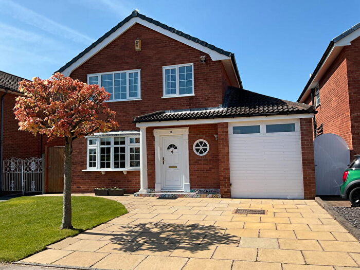 4 Bedroom Detached House For Sale In Farm Close, Churchtown, Southport, PR9