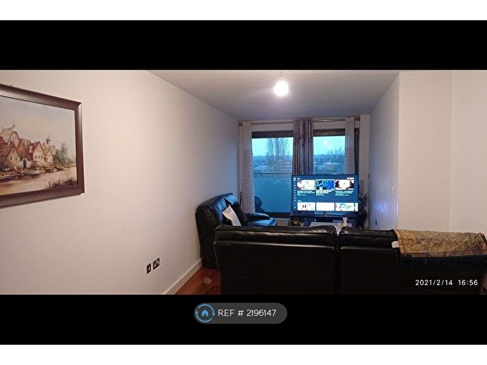 1 Bedroom Flat To Rent In High Street, Slough, SL1