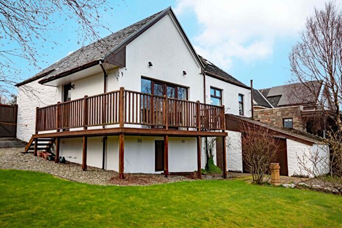 2 Bedroom Cottage For Sale In George Street, Hunters Quay, Dunoon, Argyll And Bute, PA23