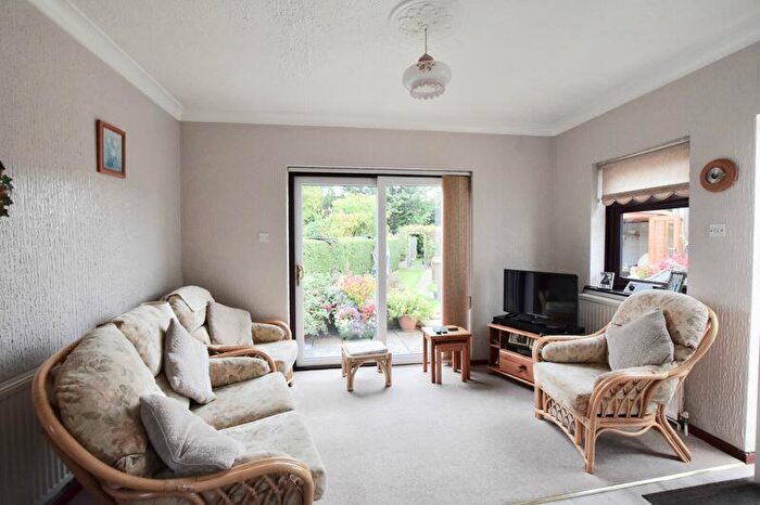 2 Bedroom Bungalow For Sale In Deeping St. James Road, Northborough, Peterborough, PE6