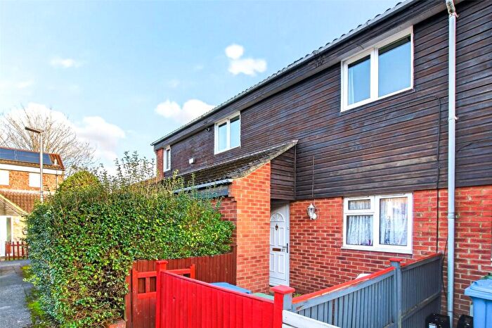 1 Bedroom Apartment For Sale In Helmsdale, Bracknell, Berkshire, RG12