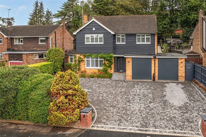4 Bedroom Detached House For Sale In Iberian Way, Camberley, Surrey, GU15