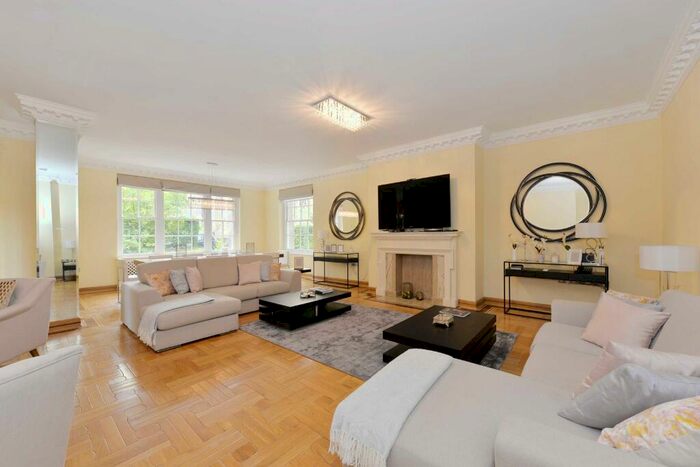 5 Bedroom Apartment To Rent In Abbey Lodge, Park Road, St John's Wood, London, NW8
