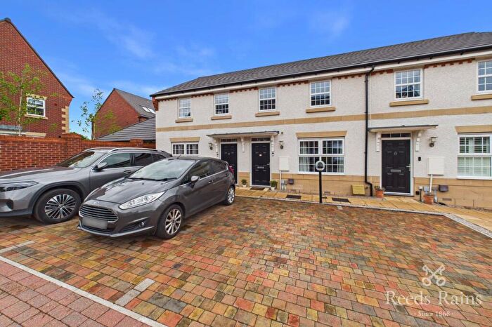 3 Bedroom Terraced House For Sale In Bourdillon Place, Macclesfield, Cheshire, SK10