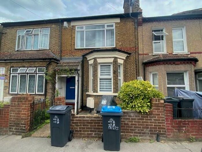 4 Bedroom Terraced House To Rent In Gloucester Road, Croydon, CR0